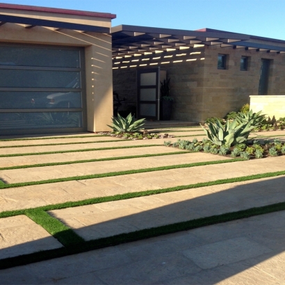 Synthetic Grass Geronimo Texas Lawn Pavers Front Yard