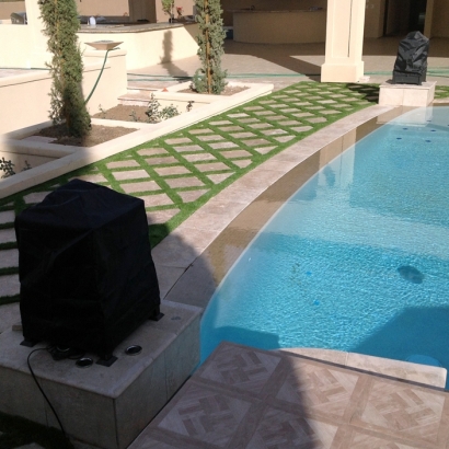 Synthetic Turf Kingsland Texas Landscape Summer Pools