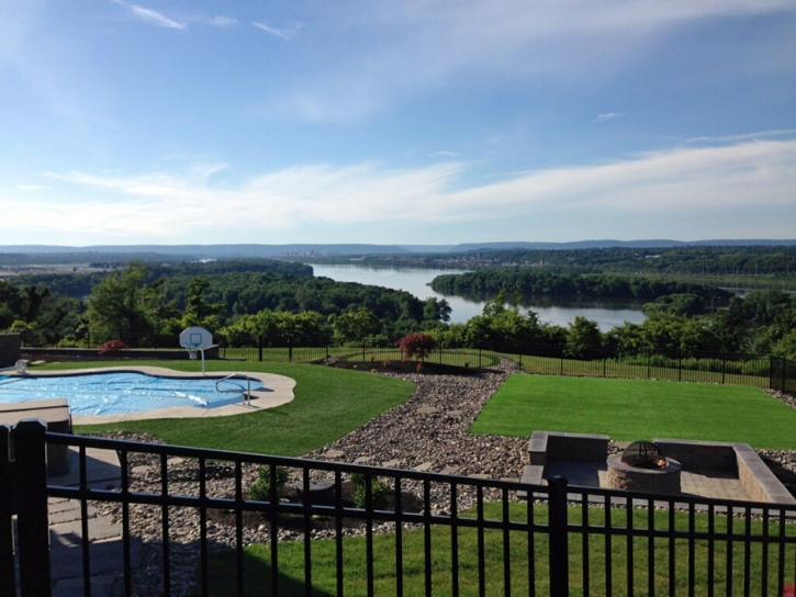 Synthetic Grass Buffalo Gap Texas Lawn Summer Pools Back